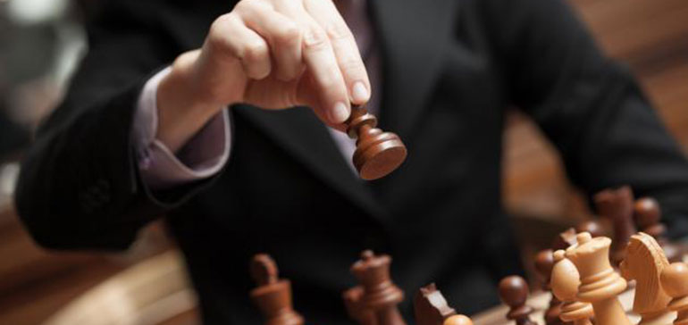 A “ CHILD PRODIGY” AND TWO PRECOCIOUS MASTERS, EL MAGISTRAL OFFERS A STROKE OF GENIUS ON THE CHESSBOARD