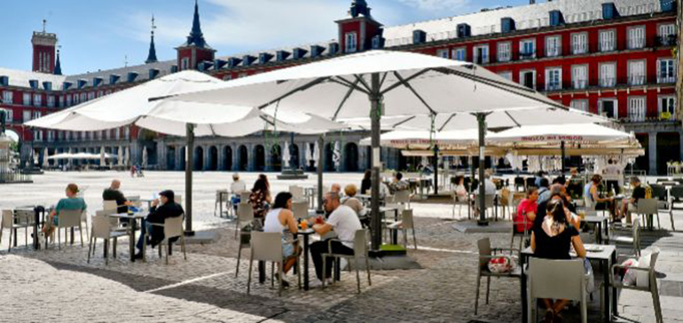 Los hosteleros de Madrid prevén la desaparición del 40% del sector en 2020 si no hay medidas