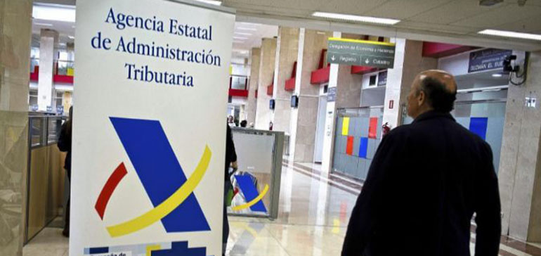 Hacienda obliga a los abogados de oficio a tributar por IVA