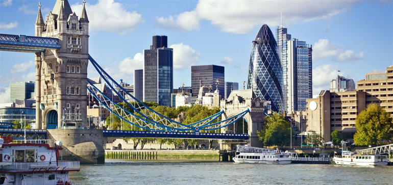 Las grandes consultoras inmobiliarias preparan un plan ‘brexit’ para España