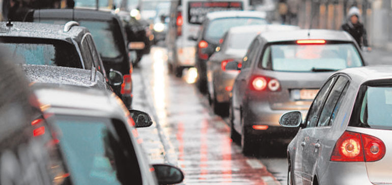 Coche eléctrico: las fábricas españolas se ponen las pilas ante el desafío asiático