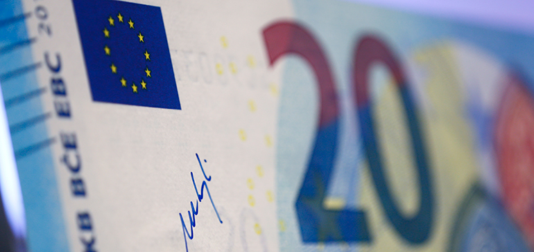 El euro se adentra en nuevos mínimos del año
