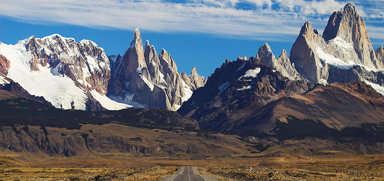 Argentina: colapso en las webs de los bancos y trabas para cambiar pesos a dólares