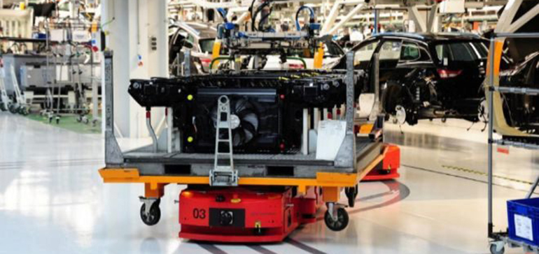 Las ventas de la industria se desploman un 5% en junio y los pedidos retroceden más de un 3%