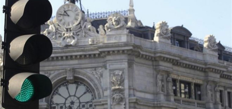 La deuda pública se reduce en más de 12.700 millones en julio y se aleja de máximos